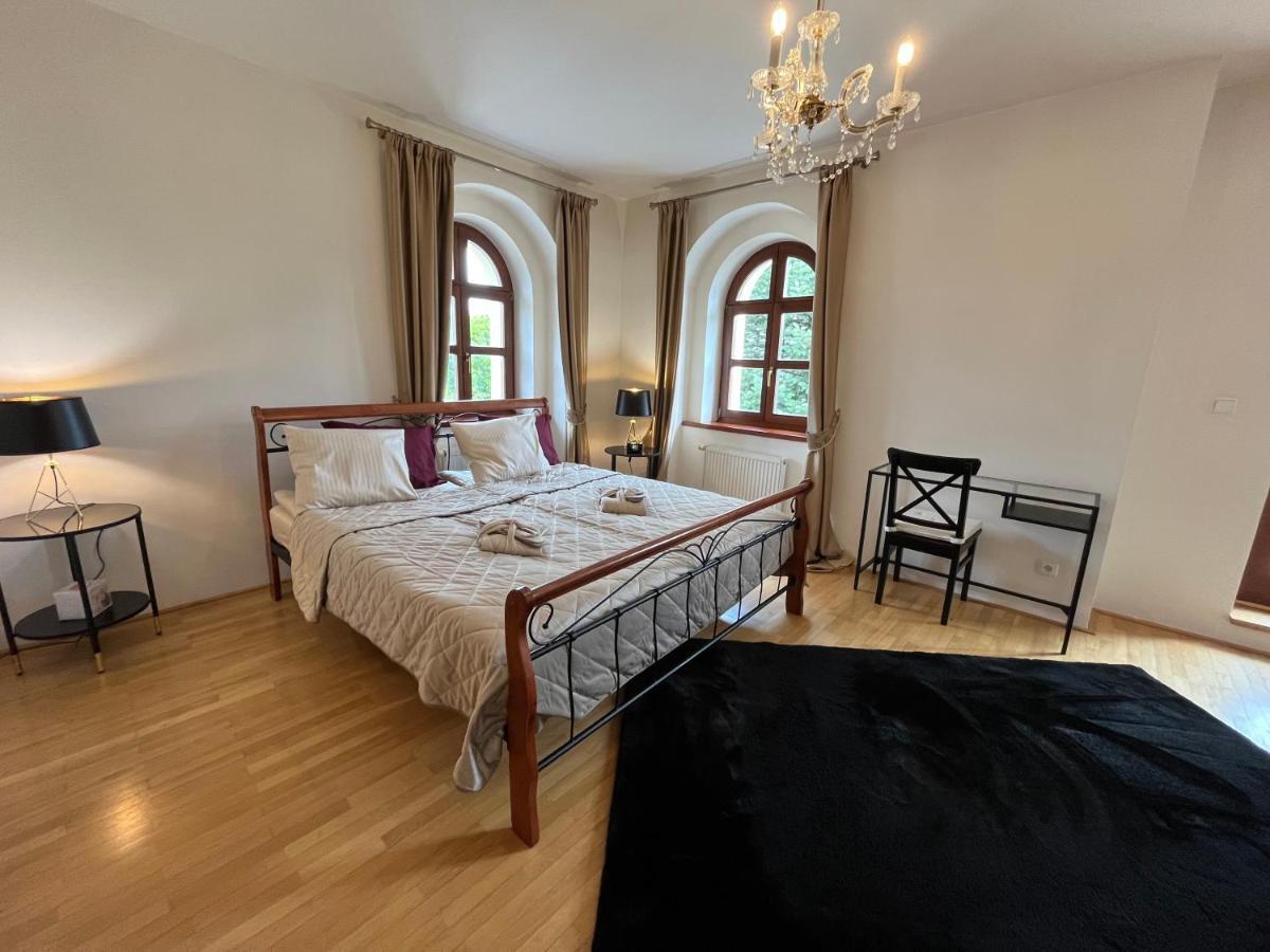 Dogs Resort And Spa Horni Bezdekov Экстерьер фото