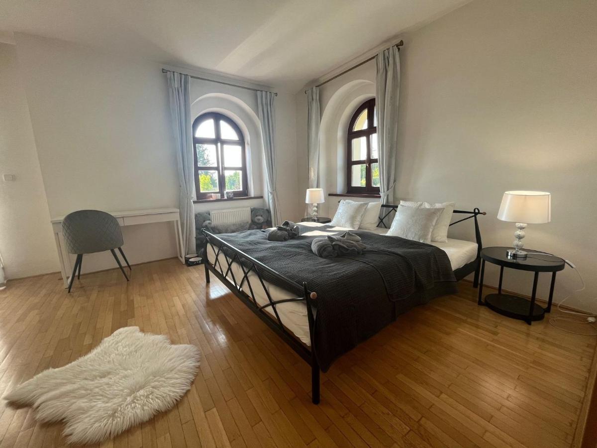 Dogs Resort And Spa Horni Bezdekov Экстерьер фото